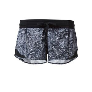 Lululemon Hotty Hot short LR 2.5”, 6, antique paisley white black/black